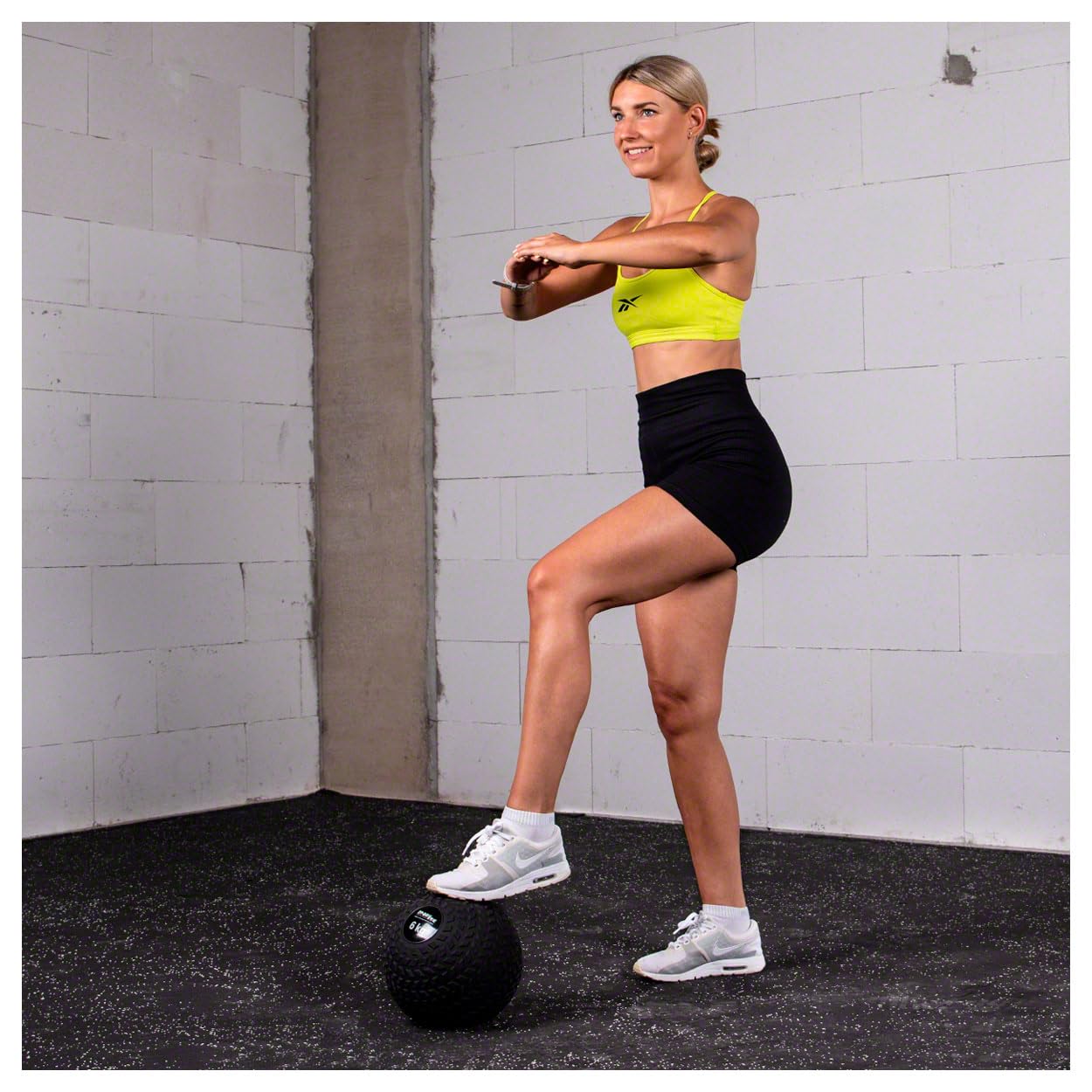 Sport-Tec Slamball 4 kg schwarz Trainingsball 23cm
