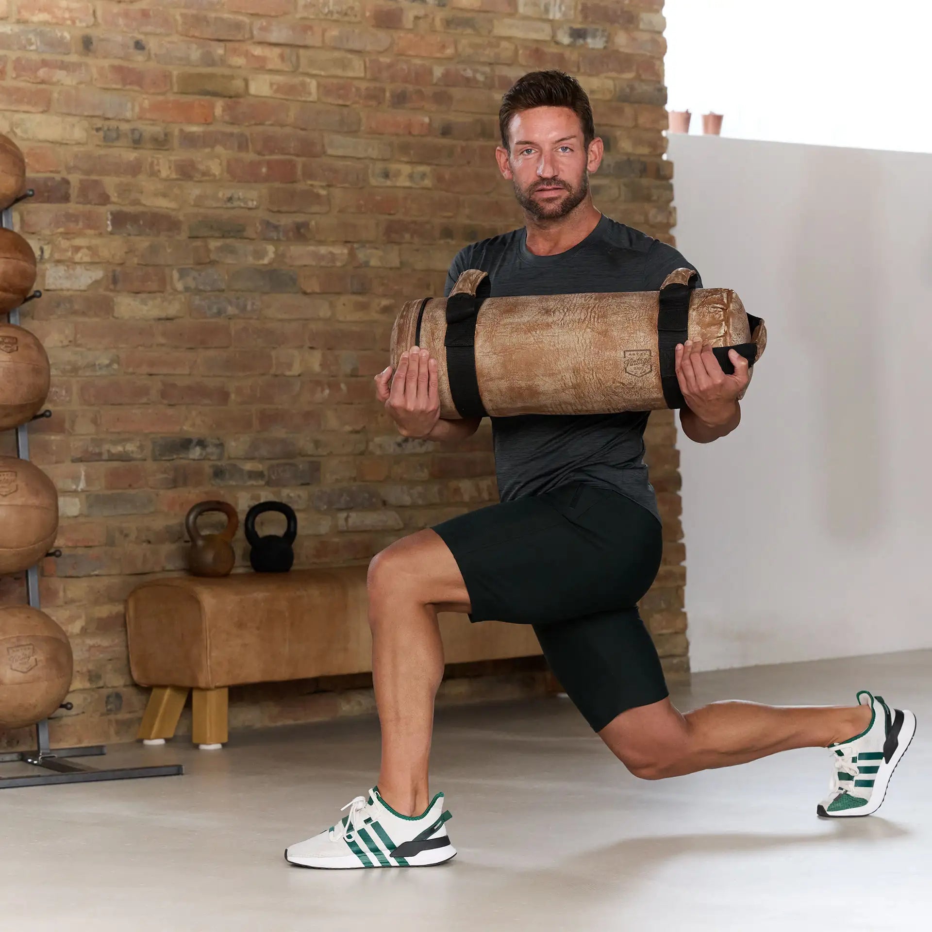 ARTZT Vintage Series Fitness Bag Gewichtssack Leder 10 kg