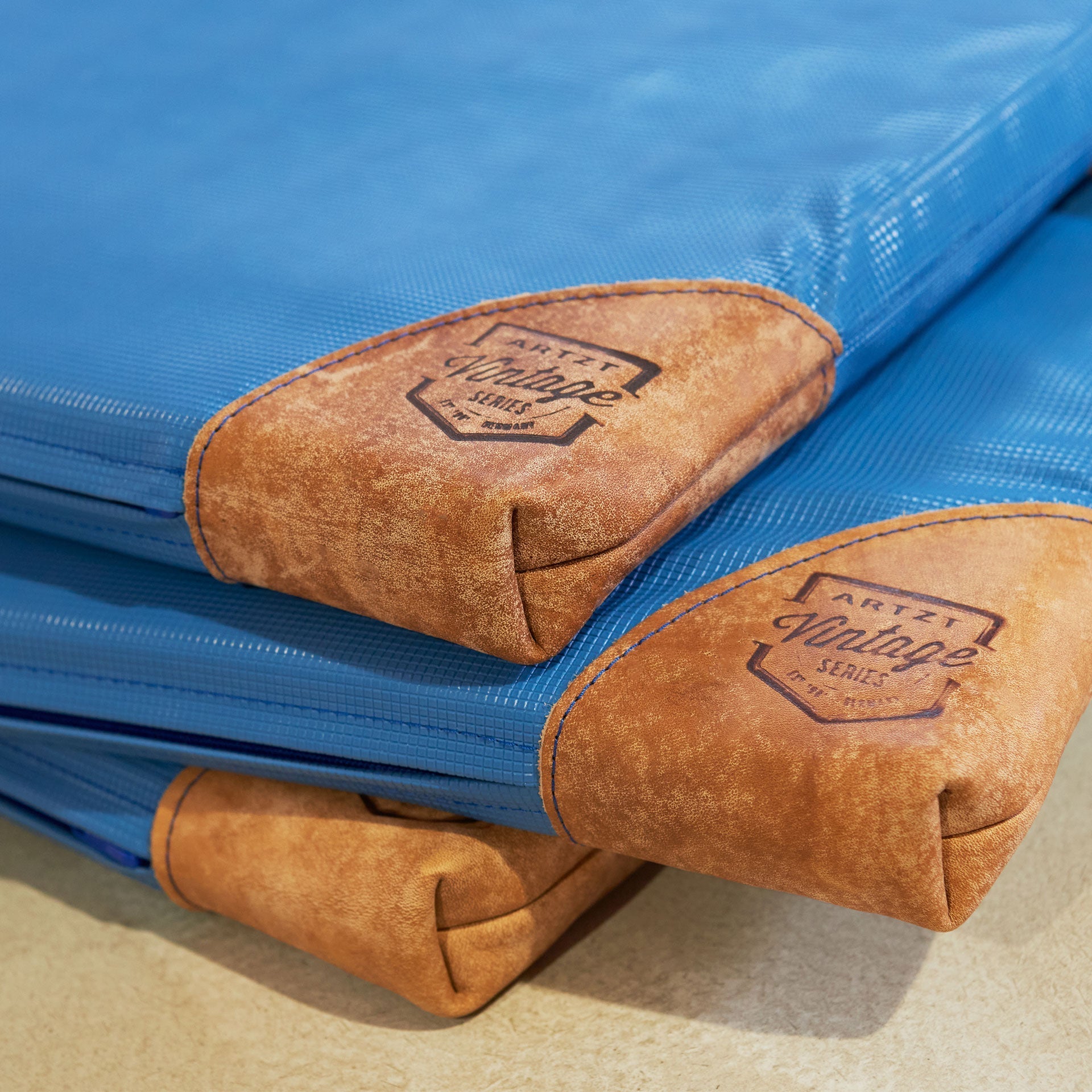 ARTZT Vintage Series Turnmatte 149x62 cm Blau