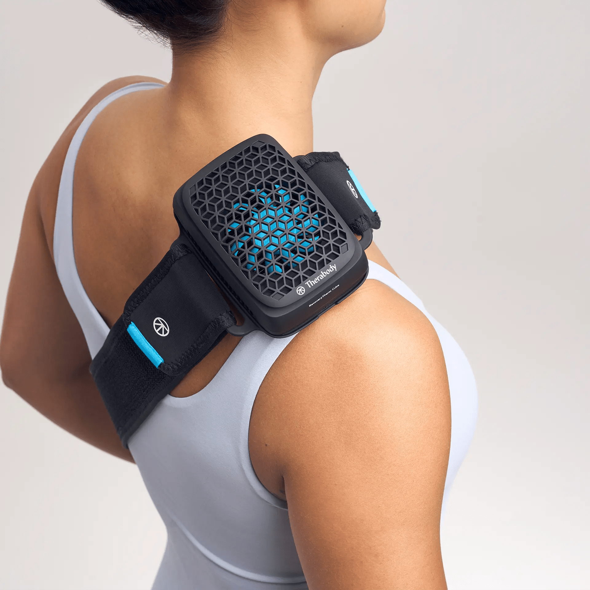 ARTZT Therabody RecoveryTherm Cube Manschette Therapie