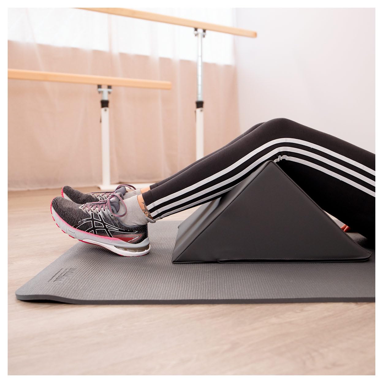 Sport-Tec Therapiegeräte Beinlagerungsdreieck 45x45 cm Lagerungskissen