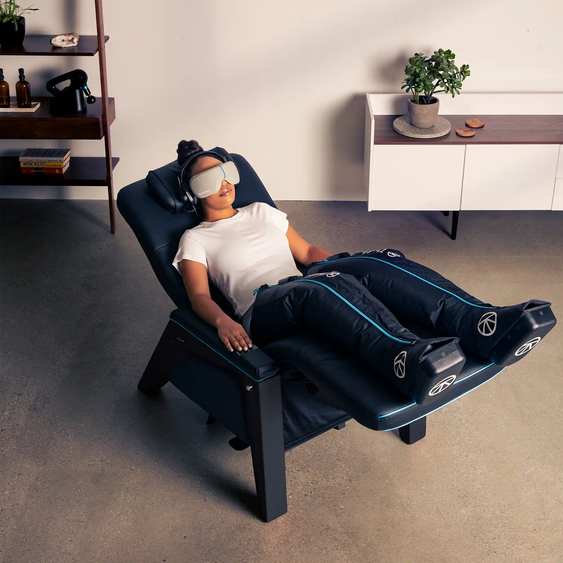 Therabody Lounger Massagesessel Zero-Gravity